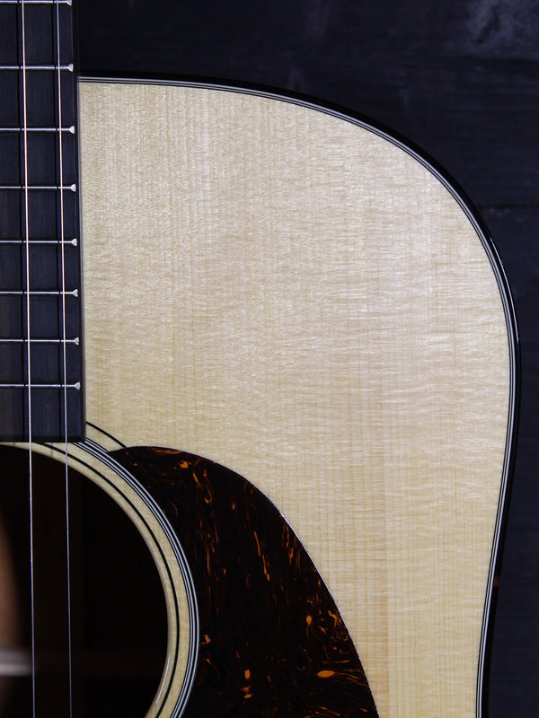 Martin Custom Shop D18 - Adirondack Top / Mahogany Special Edition Acoustic Guitar