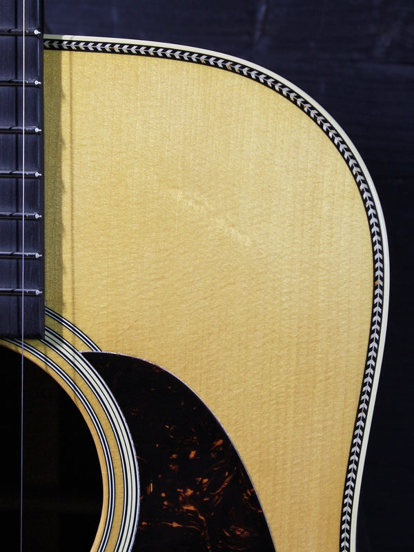 Martin Custom Shop D28 Authentic 1937 - Madagascar Rosewood Limited Custom Shop Expert Dealer