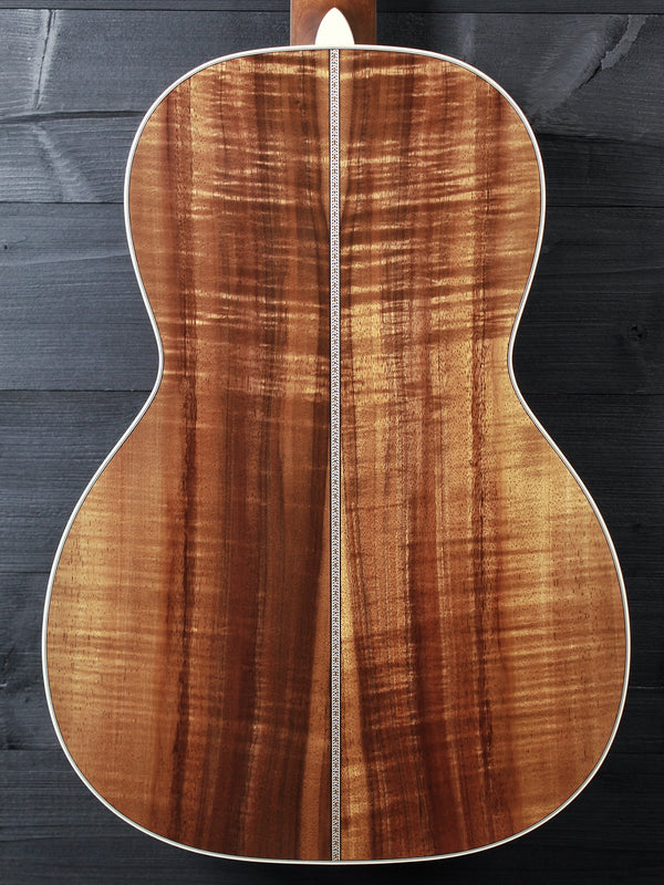 Martin Custom Shop 00 12-Fret Premium Hawaiian Koa Acoustic Guitar