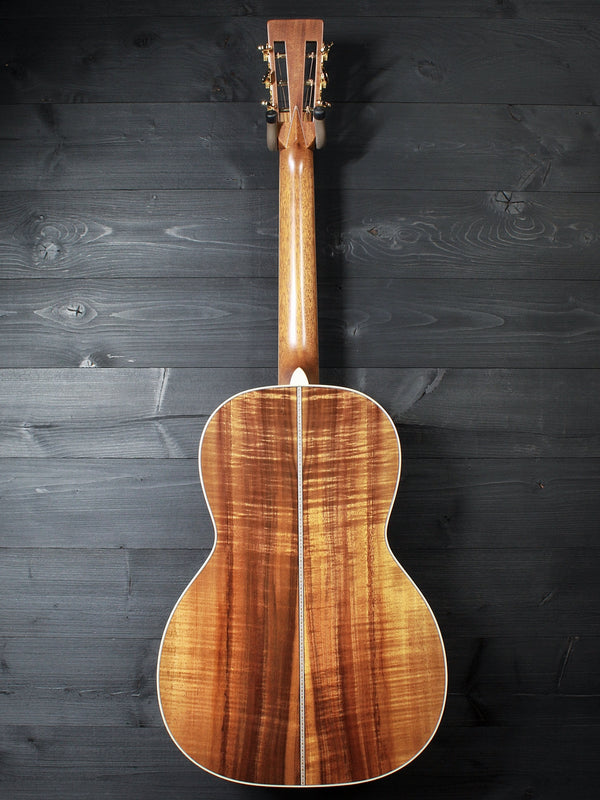 Martin Custom Shop 00 12-Fret Premium Hawaiian Koa Acoustic Guitar