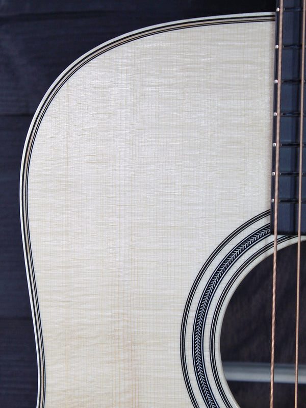 Martin Custom Shop Expert D28 Style Wild Grain Rosewood Dreadnought Acoustic Guitar