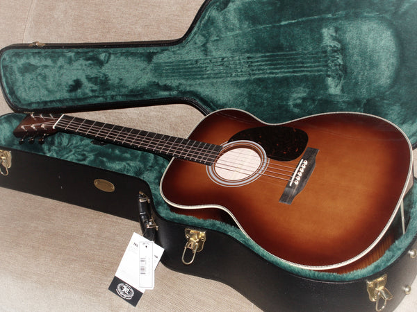 Martin Custom Shop J-28 Style Maple Jumbo Ambertone Acoustic Guitar