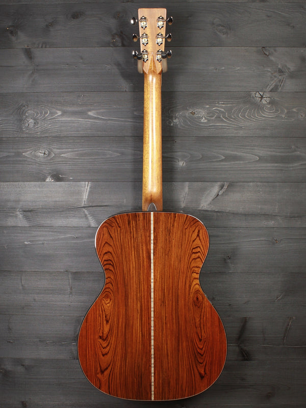 Martin Custom Shop Expert 000/OM Cocobolo / High-Altitude Swiss Spruce Acoustic Guitar