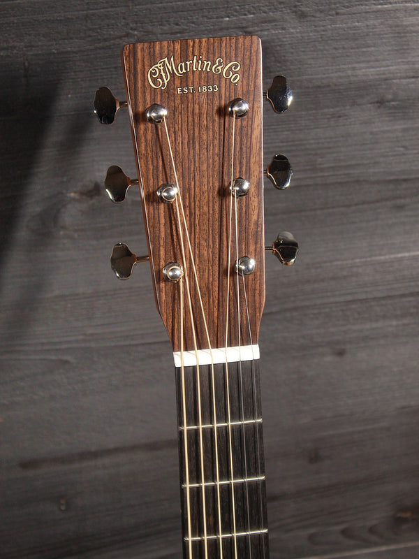 Martin Guitar D-18 1933 Ambertone Standard Series Dreadnought