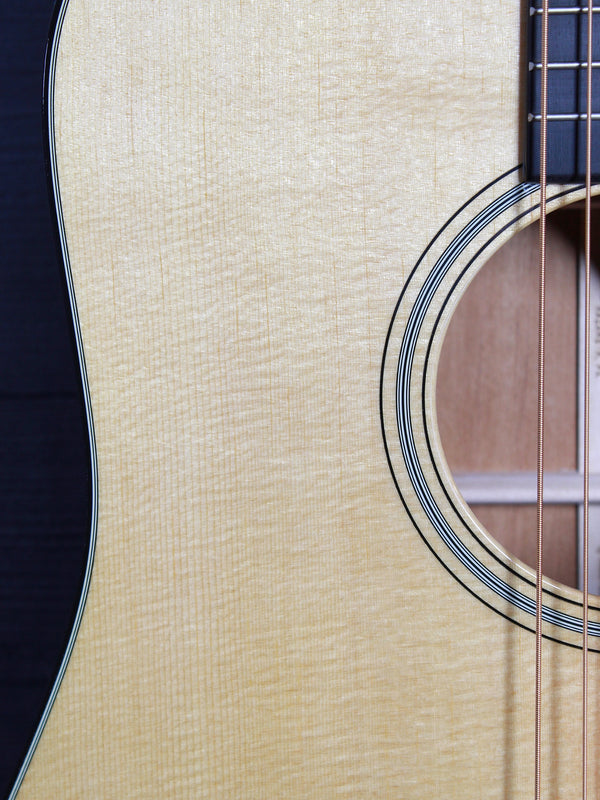 Martin D18 Standard Series Dreadnought - Mahogany / Spruce Acoustic Guitar