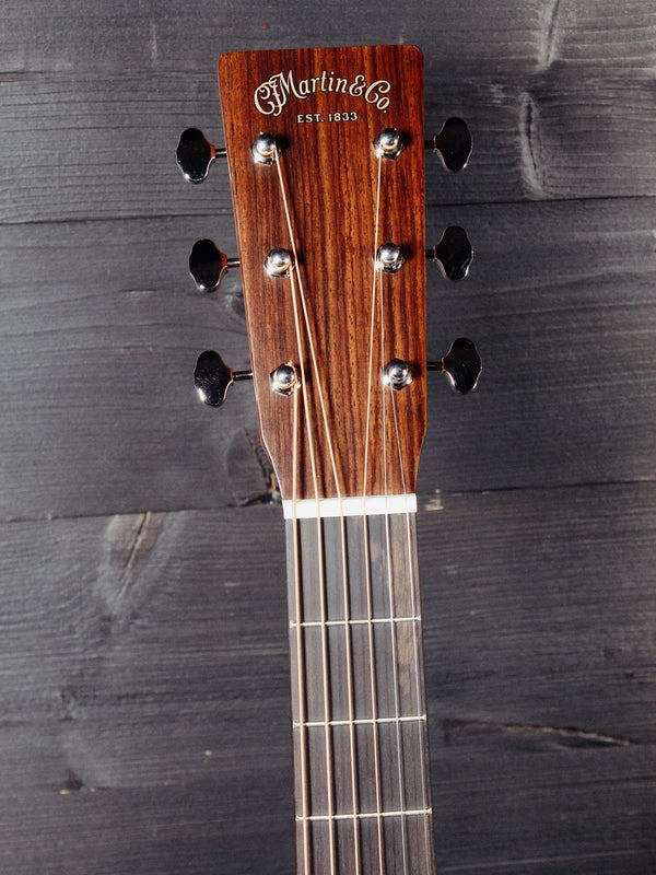 Martin D18 Standard Series Dreadnought - Mahogany / Spruce Acoustic Guitar