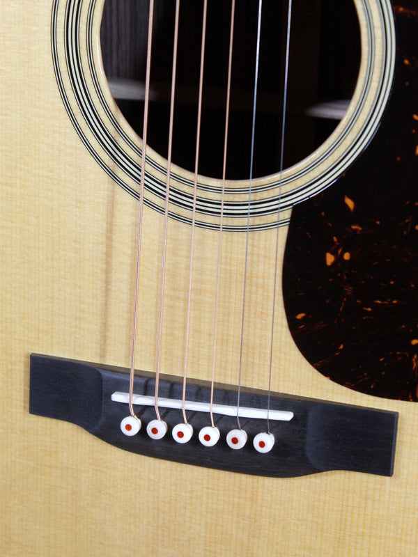 Martin D-28 Standard Series Rosewood Dreadnought - Acoustic Guitar