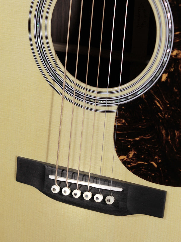 Martin D-41 Rosewood Dreadnought Acoustic Guitar Standard Series