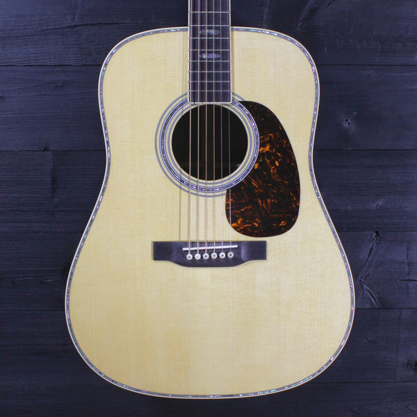 Martin D-41 Rosewood Dreadnought Acoustic Guitar Standard Series