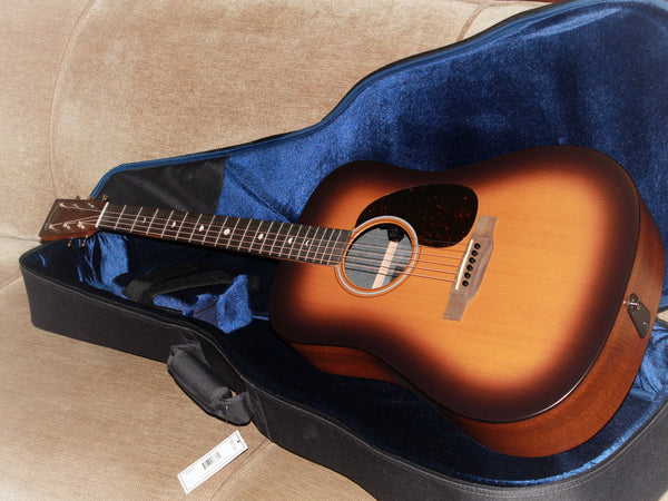 Martin Guitar D-X2E Molly Tuttle Solid Top X Series Acoustic-Electric