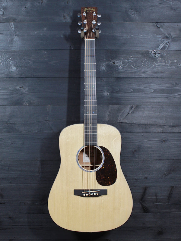 Martin DJr E Solid Wood Junior Series 14-Fret Acoustic-Electric Guitar