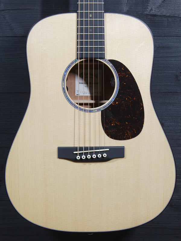 Martin DJr E Solid Wood Junior Series 14-Fret Acoustic-Electric Guitar