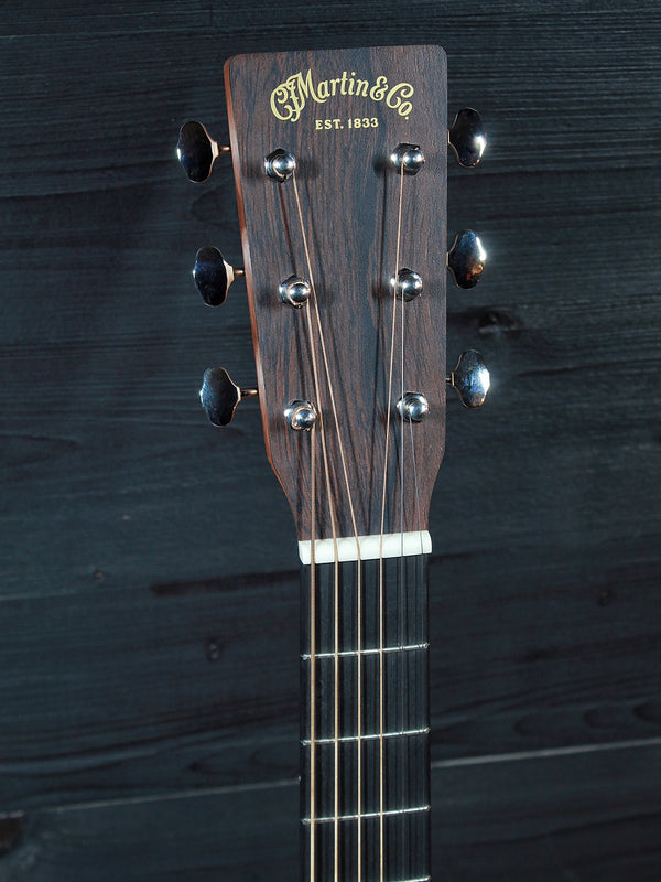 Martin D Jr E StreetLegend Burst Dreadnought Junior - Solid Wood Acoustic-Electric Guitar