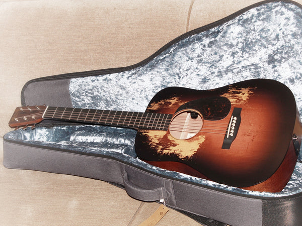 Martin D Jr E StreetLegend Burst Dreadnought Junior - Solid Wood Acoustic-Electric Guitar