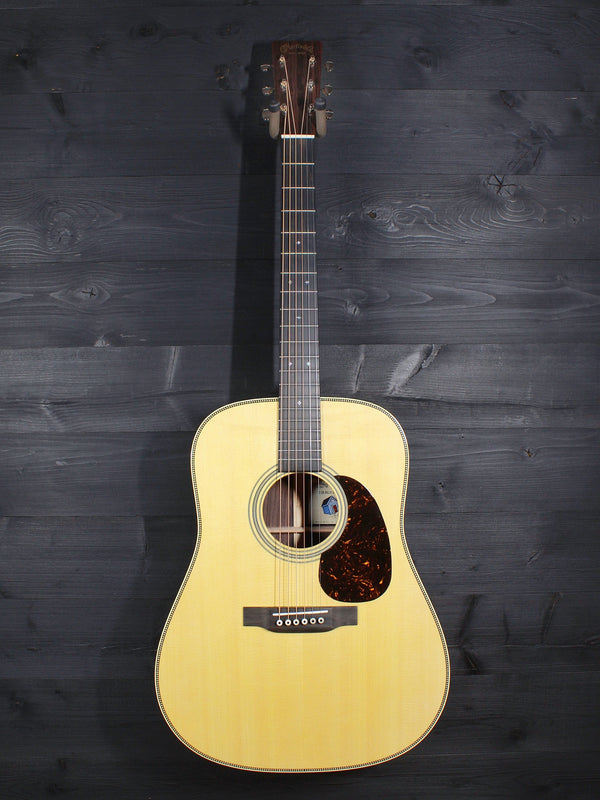 Martin Guitar D-28 Billy Strings Signature Model Dreadnought Acoustic Guitar