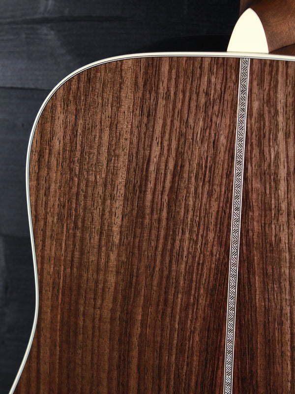 Martin Guitar D-28 Billy Strings Signature Model Dreadnought Acoustic Guitar