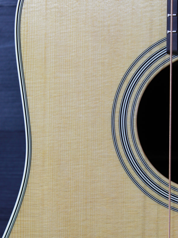 Martin D-28 Standard Series Rosewood Dreadnought - Acoustic Guitar