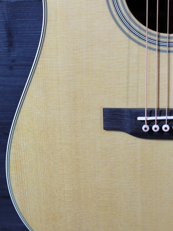 Martin D-28 Standard Series Rosewood Dreadnought - Acoustic Guitar