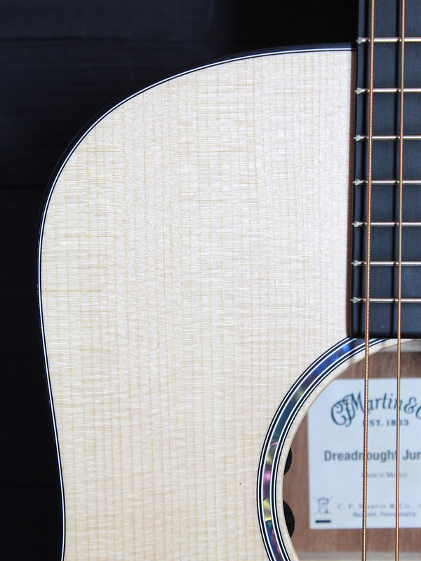 Martin DJr E Solid Wood Junior Series 14-Fret Acoustic-Electric Guitar