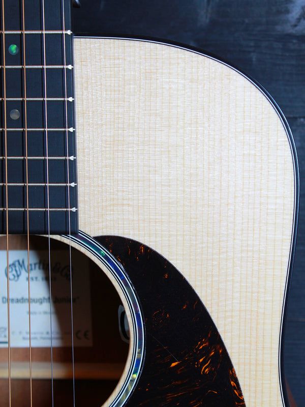 Martin DJr E Solid Wood Junior Series 14-Fret Acoustic-Electric Guitar
