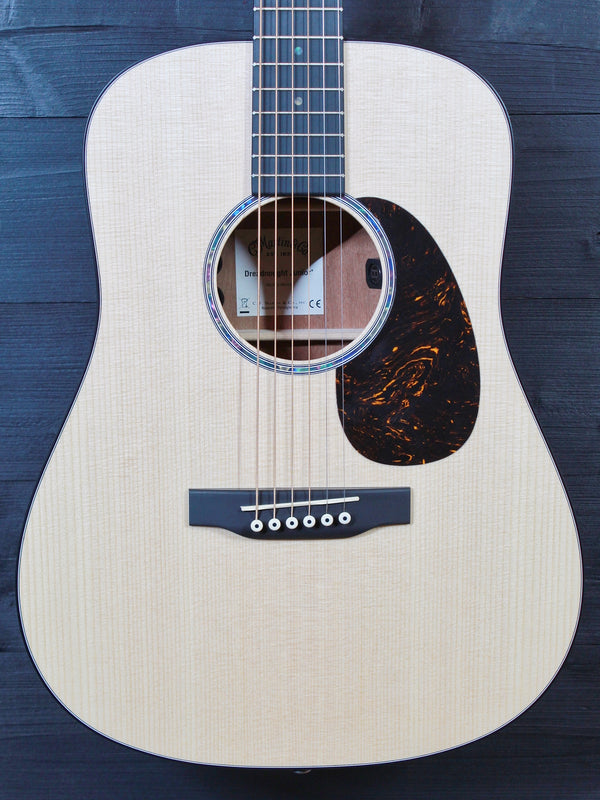Martin DJr E Solid Wood Junior Series 14-Fret Acoustic-Electric Guitar