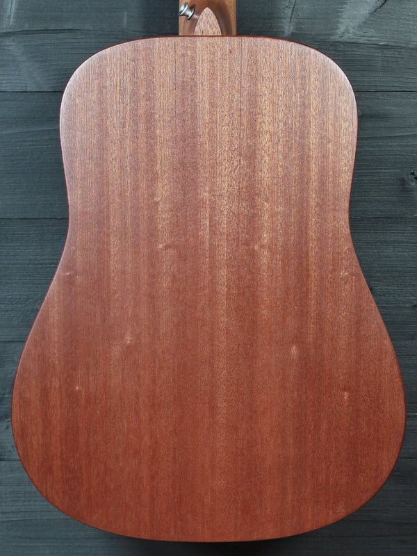 Martin DJr E Solid Wood Junior Series 14-Fret Acoustic-Electric Guitar
