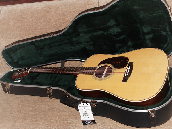 Martin HD28 Standard Series Rosewood Dreadnought Acoustic Guitar