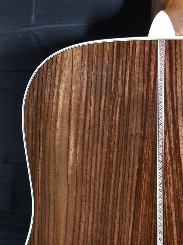 Martin HD-28 1933 Ambertone Standard Series Dreadnought Acoustic Guitar