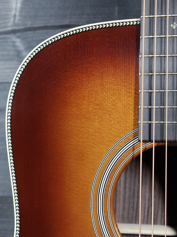 Martin HD-28 1933 Ambertone Standard Series Dreadnought Acoustic Guitar