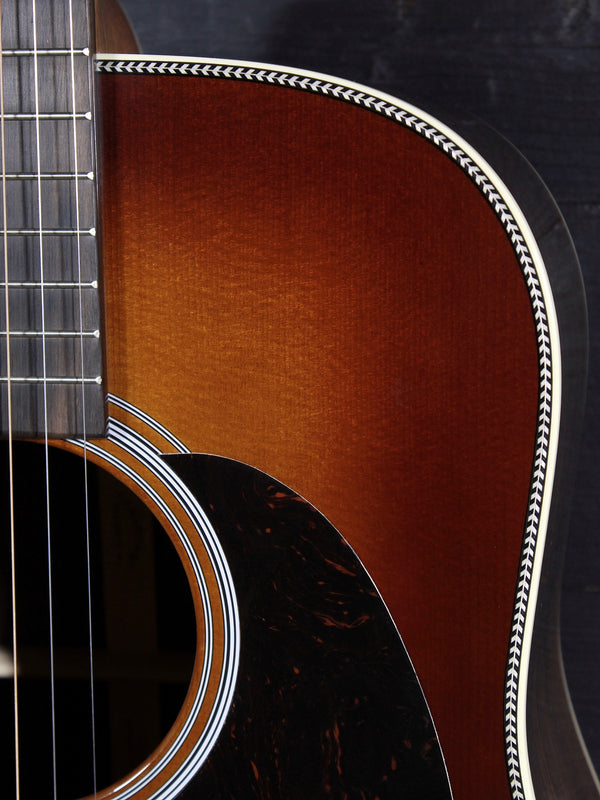 Martin HD-28 1933 Ambertone Standard Series Dreadnought Acoustic Guitar