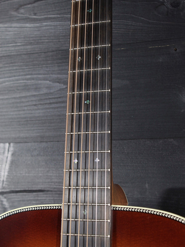 Martin HD-28 1933 Ambertone Standard Series Dreadnought Acoustic Guitar