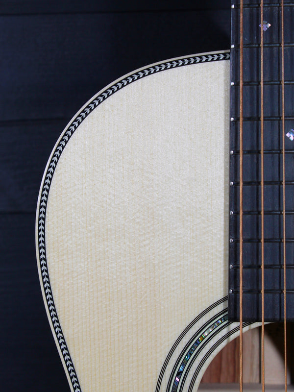 Martin Guitar Custom Shop 00-12 Fret Guatemalan / Engelmann NAMM Show Special