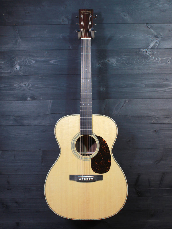 Martin Guitars 000-28 Standard Series Rosewood / Spruce 2025 Model