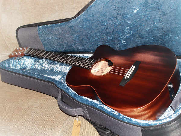 Martin Redesigned 000C Jr E StreetMaster Solid Wood Acoustic-Electric Guitar