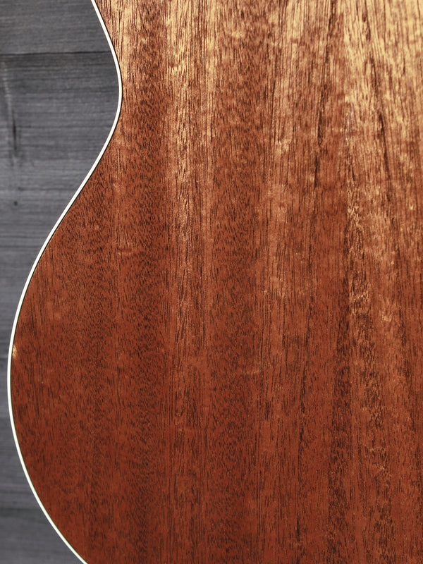 Martin CEO-7 Mahogany / Adirondack 00 Acoustic Guitar