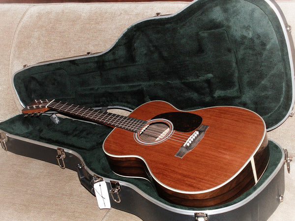 Martin Guitars Custom Shop Expert 000 14-Fret Ziricote / Sinker Redwood Exclusive