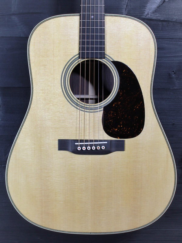Martin HD-28 Standard Series Acoustic Guitar | Solid East Indian Rosewood & Sitka Spruce Dreadnought