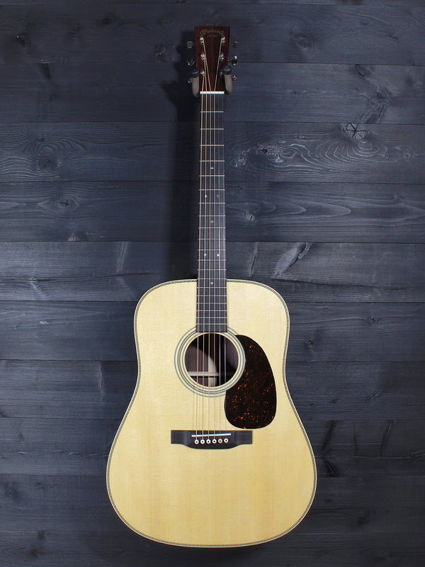 Martin HD-28 Standard Series Acoustic Guitar | Solid East Indian Rosewood & Sitka Spruce Dreadnought