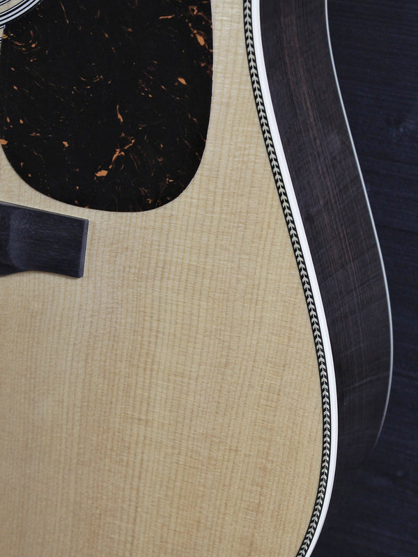 Martin HD-28 Standard Series Acoustic Guitar | Solid East Indian Rosewood & Sitka Spruce Dreadnought