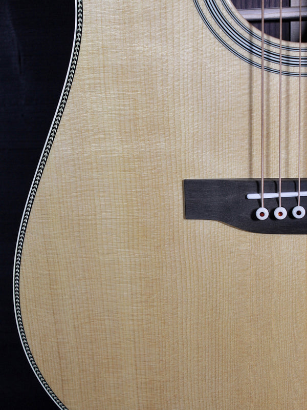 Martin HD-28 Standard Series Acoustic Guitar | Solid East Indian Rosewood & Sitka Spruce Dreadnought