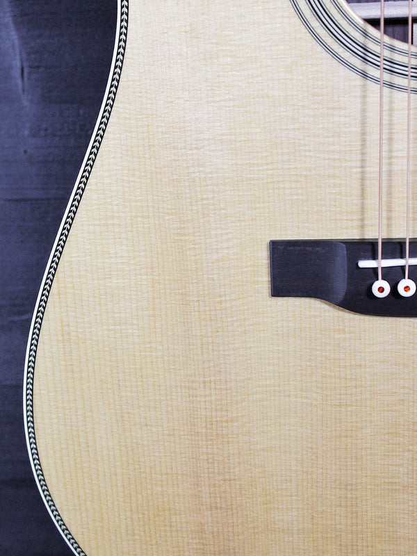 Martin HD-28 Standard Series Acoustic Guitar | Solid East Indian Rosewood & Sitka Spruce Dreadnought