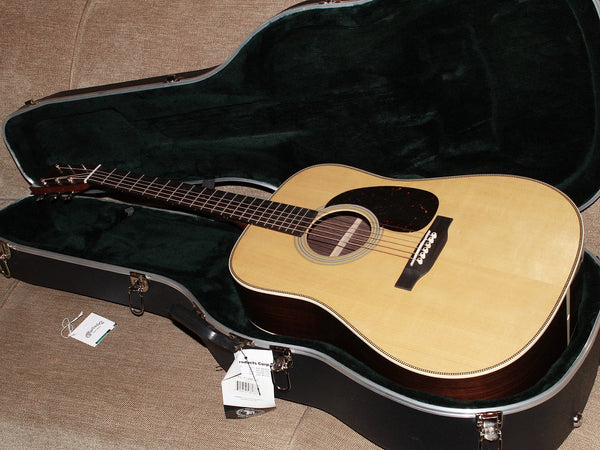 Martin HD-28 Standard Series Acoustic Guitar | Solid East Indian Rosewood & Sitka Spruce Dreadnought