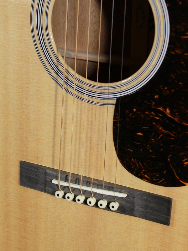Martin O’ahu HG-28 sloped-shoulder acoustic guitar body bridge and saddle
