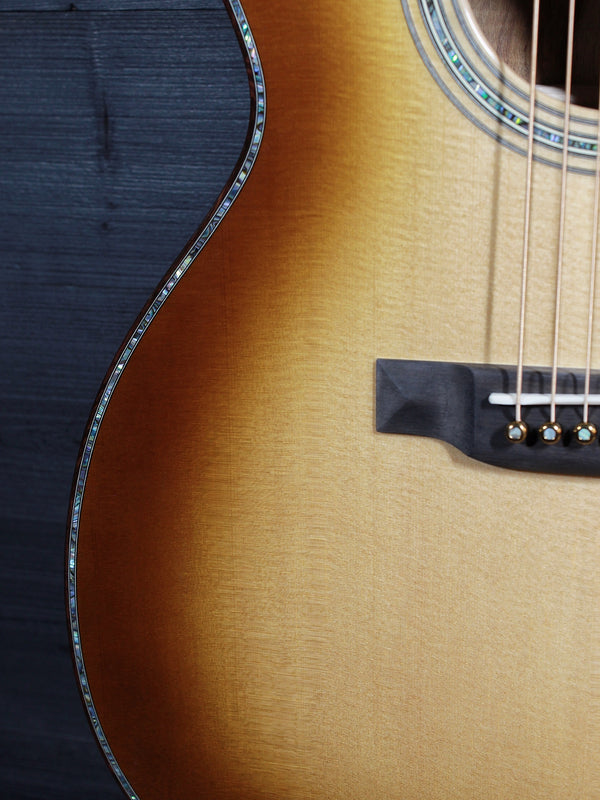 Martin O’ahu K-42 Hibiscus Toasted Burst finish detail