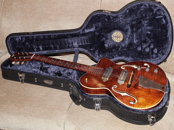 Pre-Owned Retrograde Cambridge Handmade Hollowbody Electric Guitar