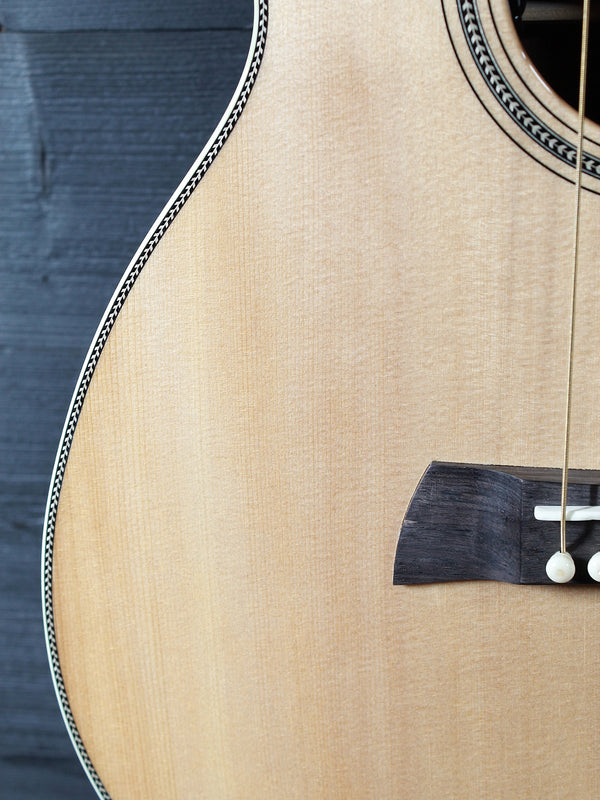 Roberts Luthiery Custom 000 12-Fret Brazilian / Aged Sitka Guitar w/ K&K Pure Mini Pickup