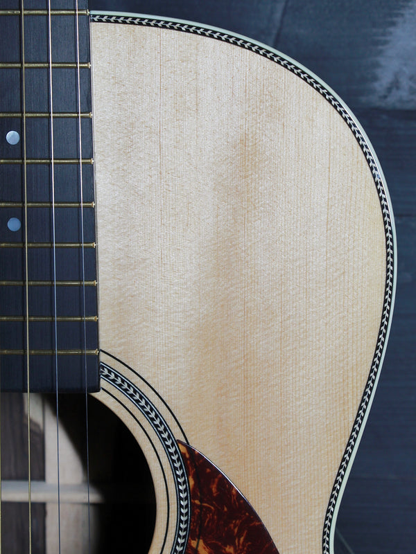 Roberts Luthiery Custom 000 12-Fret Brazilian / Aged Sitka Guitar w/ K&K Pure Mini Pickup