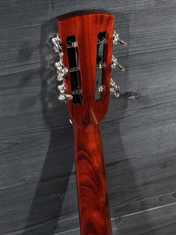 Roberts Luthiery Custom 000 12-Fret Brazilian / Aged Sitka Guitar w/ K&K Pure Mini Pickup