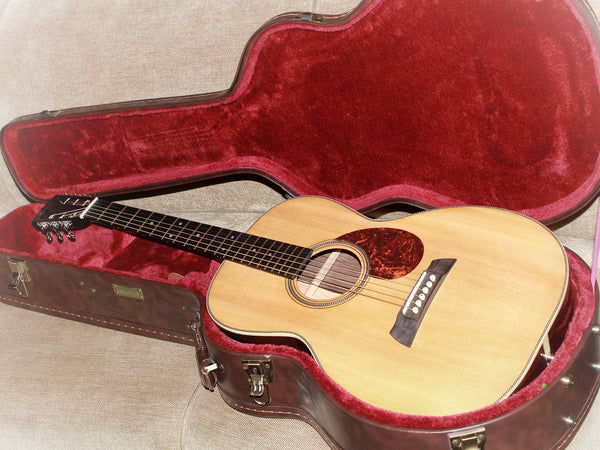 Roberts Luthiery Custom 000 12-Fret Brazilian / Aged Sitka Guitar w/ K&K Pure Mini Pickup