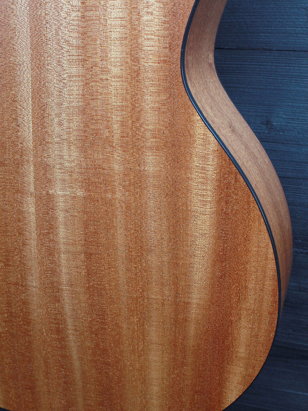 Taylor 114ce Sapele / Spruce Acoustic-Electric Guitar